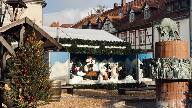 In der erweiterten Familienzone auf dem Schlachtermarkt musiziert die Eisbärenband auf Knopfdruck. Foto: Helmut Kuzina