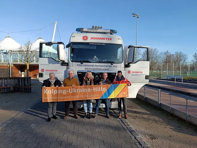 Der Kolpingwerk Diözesanverband Augsburg führt zum vierten Mal die Ukraine Weihnachtspakete-Aktion zusammen mit dem Johanniter-Weihnachtstrucker und der Kolpingstiftung-Rudolf-Geiselberger durch.