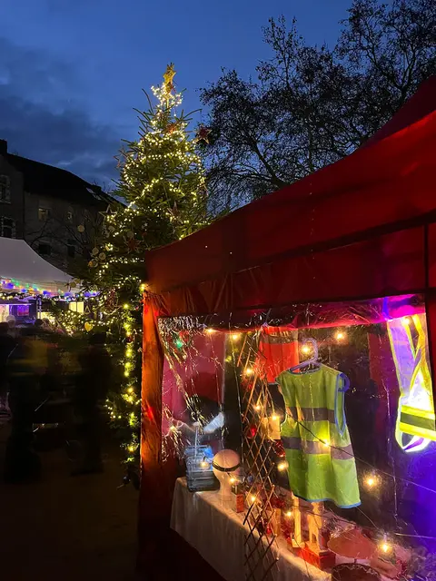 Der Döhrener Adventsmarkt auf dem Fiedelerplatz