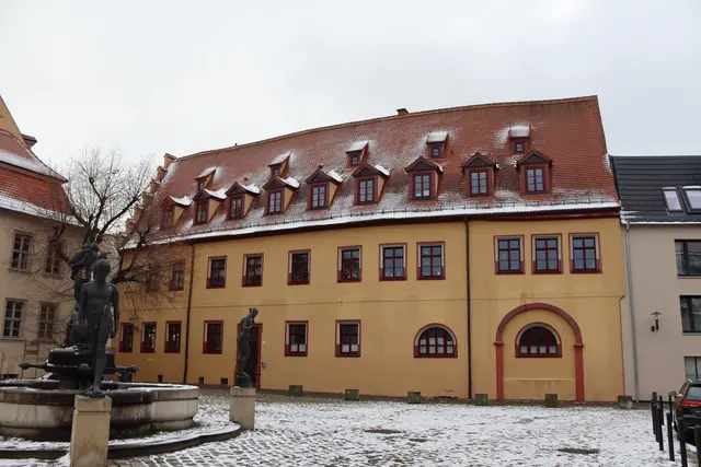 Rückseite, Domplatz
