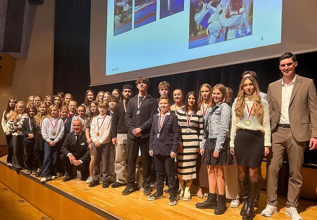 Die medaillenstärksten Sportler waren erneut die Athleten vom Taekwondo-Club Donau-Lech-Iller e.V., dicht gefolgt von den erfolgreichen Handballern des VFL Günzburg. | Foto: Monika Rudolph/ Stadt Günzburg