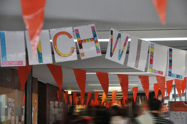 Derzeit gibt es kein "Herzlich Willkommen" in der Grundschule Beuthener Straße. Wegen eines Brandes ist das Gebäude nicht nutzbar (Archivaufnahme aus der Schule)