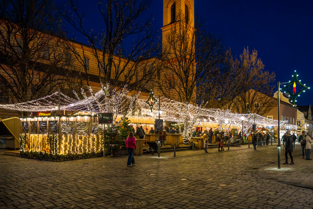 Vom 02. bis 23.12.2025 wird der "Friedberger Advent" mit seine großen Angeboten die Besucher in vorweihnachtliche Stimmung tragen | Foto: FSeventfoto