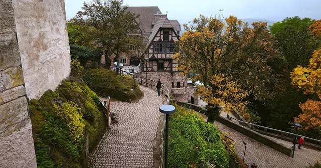 Es geht steil bergauf. | Foto: Shima Mahi