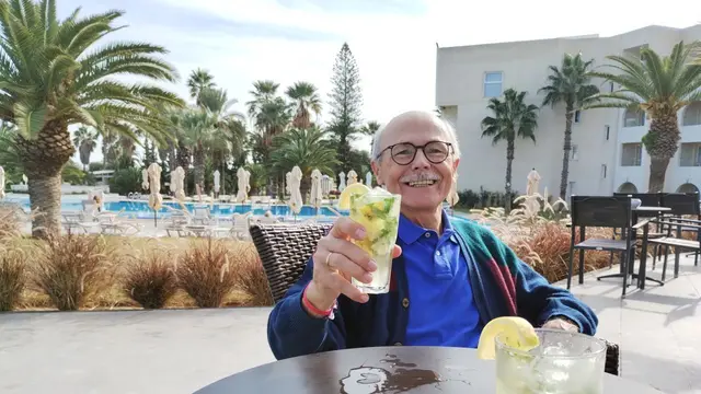 Das Laufziel „100 in 2025“ ist erreicht. Nun gibt`s erstmal den Lieblingscocktail „Mojito“ für den #Spargelsprinter. - Ein herrlicher Urlaub! 
