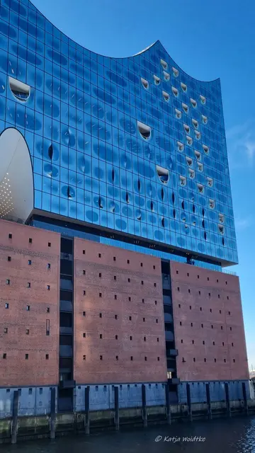 Hamburg entdecken (Foto: Katja Woidtke)

Elbphilharmonie - vom ehemaligen Speicher zum Konzerthaus | Foto: Katja Woidtke