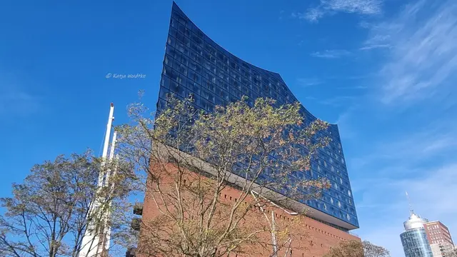 Hamburg entdecken (Foto: Katja Woidtke)

Elbphilharmonie - vom ehemaligen Speicher zum Konzerthaus

 | Foto: Katja Woidtke