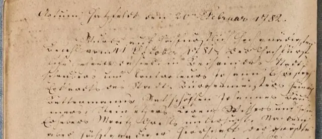 Actum Hatzfeldt den 20 Februar 1782
Wurde auf hochfürstlich hochgnädigsten
Befehl vom 11 October 1781. der Ehefürst
liche Zehente dahier, in Beisam des Stadt
schreibers um Controleurs Johann Christoph
Eckhardts des Stadt. Bürgermeisters Heinrich
Lettermanns Rathschöffen Johannes Bau
mers, Steinsetzers Lorenz Wissers und zehn
Erhebers Moritz Grehls untersucht. 