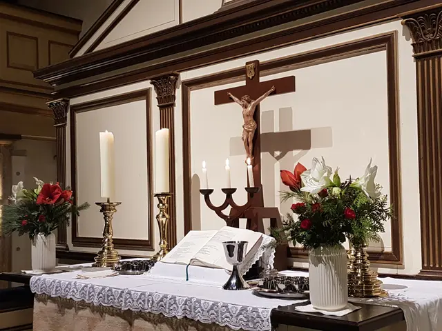 Altar der Gestorfer Kirche am 26.12.25
