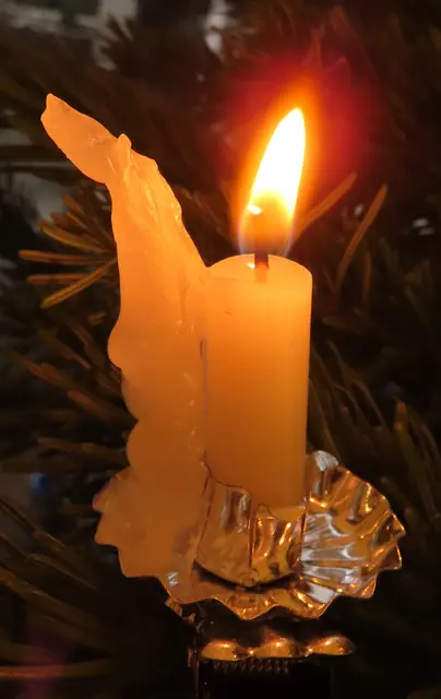 Seltsame Weihnachtsbaumkerzen ... | Foto: M. A.