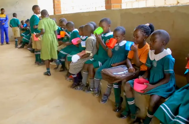 Schulspeisung | Foto: Fr. Joseph Sserunjogi