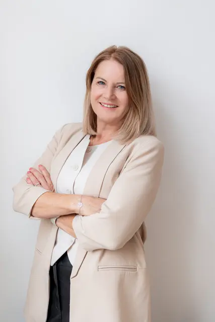 Elisabeth Micheler Jones
 | Foto: K- Trinkl (3) und M. Stenglein (1)