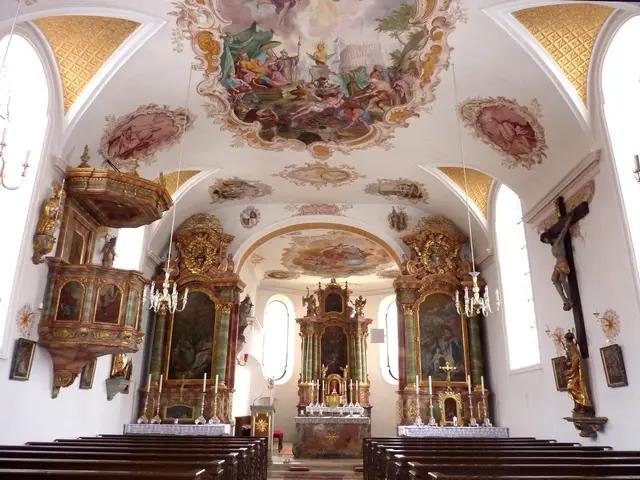 Innenraum von St. Laurentius | Foto: Dr. Hubert Raab