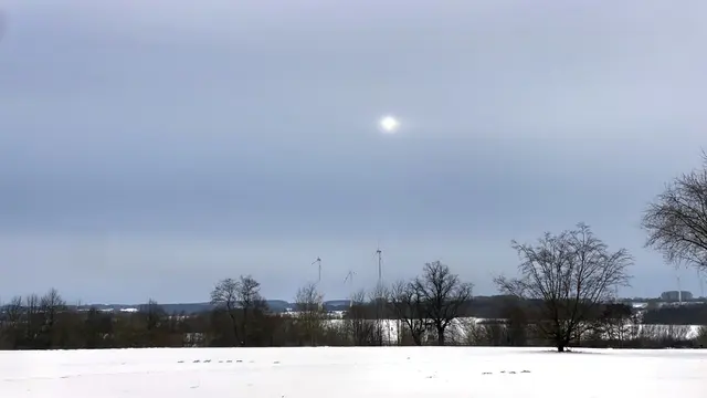 Die Mittagssonne in Nordwestmecklenburg. Foto: Helmut Kuzina
