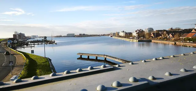 Blick von der Kaiser Wilhelm-Brücke | Foto: Shima Mahi