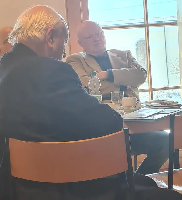 Dekan i. R. Heinz Leuze und Autor Thoms Alber