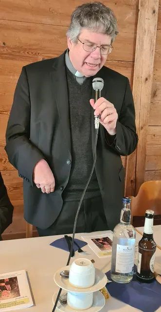 Domkapitular Msgr. Dr. Uwe Scharfenecker berichtet aus Diözese