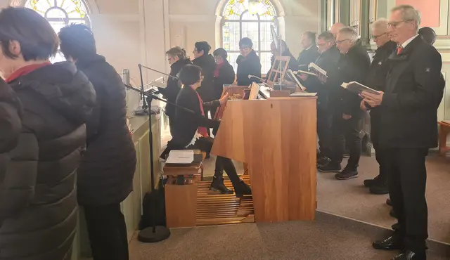 Gotteslob Chor Merazhofen und Organistin Rita Buchner
