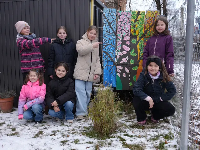 Die Kinder der Mittagsbetreuung der Pestalozzi-Grundschule Gersthofen haben im letzten Jahr fleißig gewerkelt, gemalt und gebastelt. | Foto: Stadt Gersthofen (Kai Schwarz)