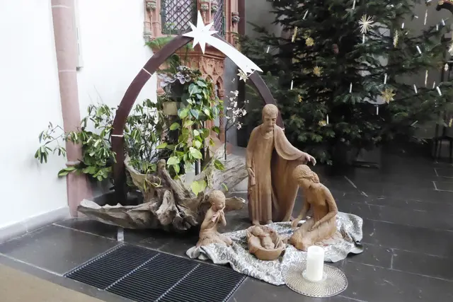 Eine Krippe in der Kugelkirche.
