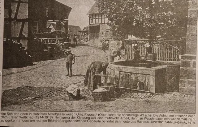 Schulbrunnen um 1914