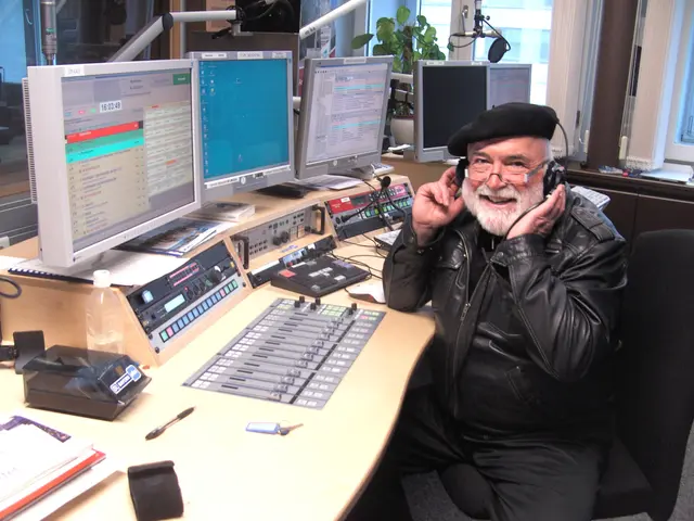 Auf Sendung im BR-Studio München.