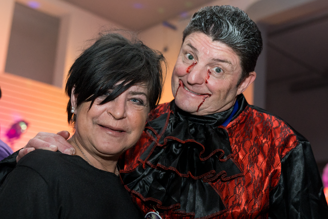 Zu einer wilden amerikanischen College-Abschlussparty unter dem Motto „Drölf vor Zwölf“ lädt das Gersthofener Männerballett Da Lachia in seiner Show der Karneval-Session 2025/2026 ein. Viel Spaß auf dem Tanzparkett | Foto: FSeventfoto