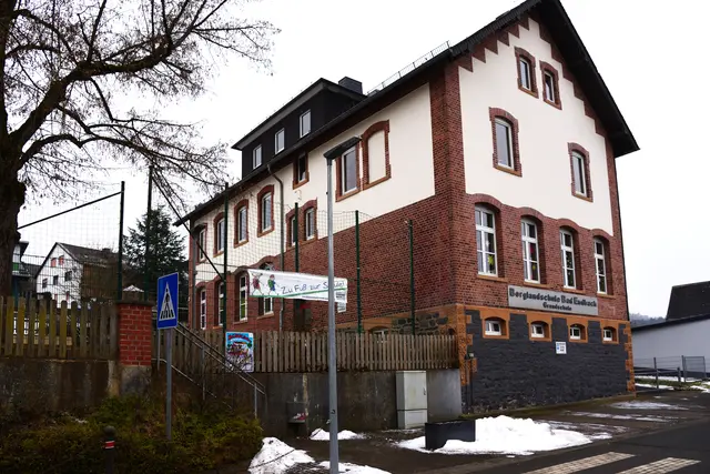 Die Bergland Grundschule.
