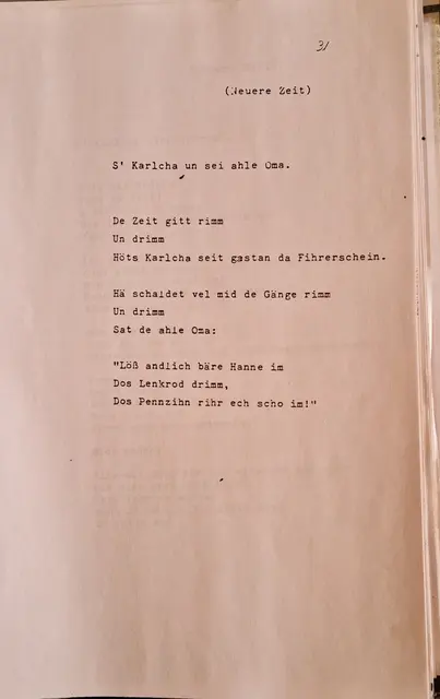 Hatzfelder Dialekt "S`Karcha un sei ahle Oma"