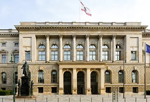 Das Berliner Abgeordnetenhaus (auch Abgetrocknetenhaus genannt)