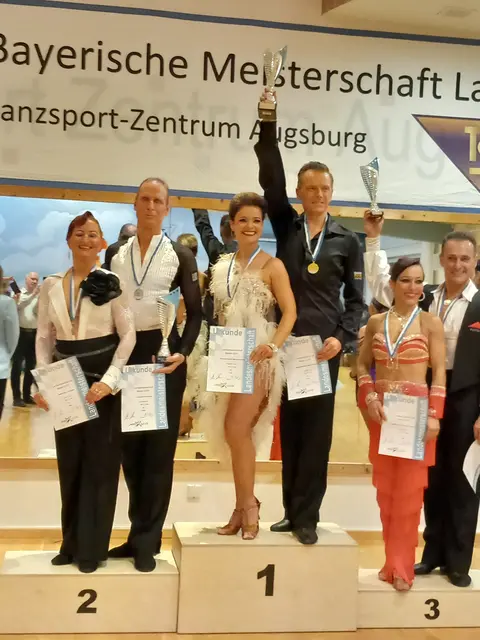 Michael und Melanie Schwiefert, Bayerische Meister 2025 in der S-Klasse Senioren II | Foto: Maria Dehner