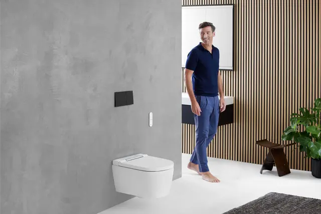 Die angenehme und hygienische Form der Intimreinigung mit einem Dusch-WC hält immer öfter in Badezimmern Einzug – seit es Modelle für nahezu jeden Geldbeutel und Komfortwunsch gibt. | Foto: djd-k/Geberit