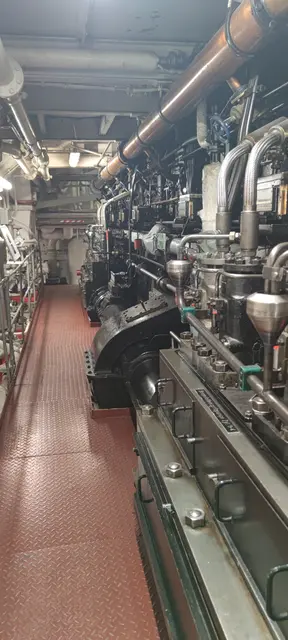 Im Maschinenraum der Cap San Diego