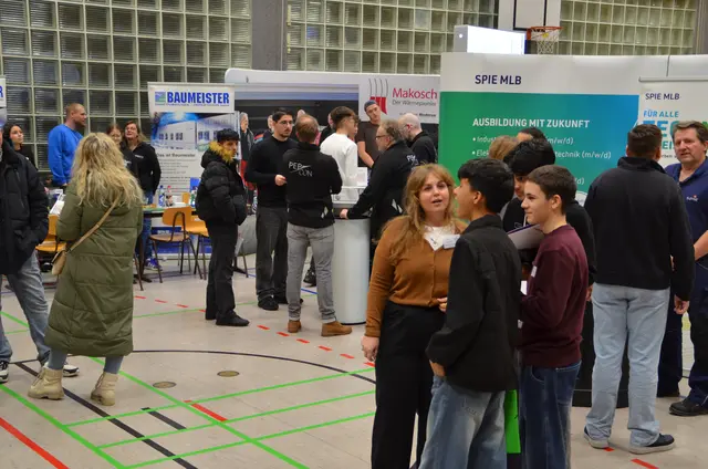 Die Jugendlichen konnten erste Netzwerke knüpfen. | Foto: Mittelschule Königsbrunn