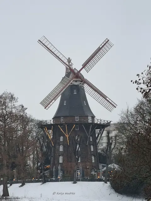 Mühlen in Deutschland (Foto: Katja Woidtke)

Schneelandschaft an der Bremer Mühle am Wall | Foto: Foto: Katja Woidtke