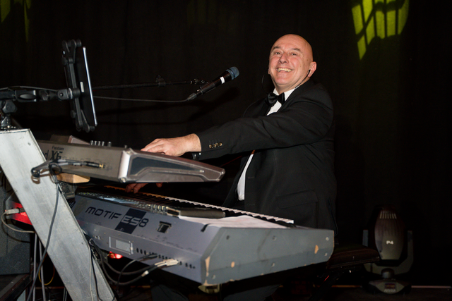 52. Ball der Margerite vom BRK-Kreisverband Aichach Friedberg - Die Joe Williams Band unterhielt die Ballgäste mit Spitzenmusik | Foto: FSeventfoto