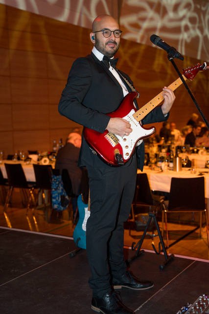 52. Ball der Margerite vom BRK-Kreisverband Aichach Friedberg - Die Joe Williams Band unterhielt die Ballgäste mit Spitzenmusik | Foto: FSeventfoto