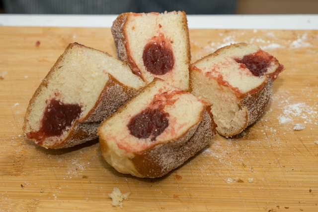 Bäckerinnung Augsburg - Brot- Semmel- und Krapfenprüfung 2026 in der Augsburger City-Galerie  | Foto: FSeventfoto