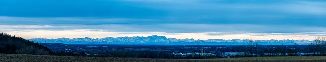 Ein Panorama von heute Abend.