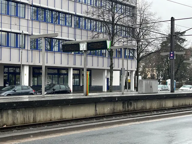 Am Montag beginnen Sanierungsarbeiten an der Haltestelle Döhrener Turm