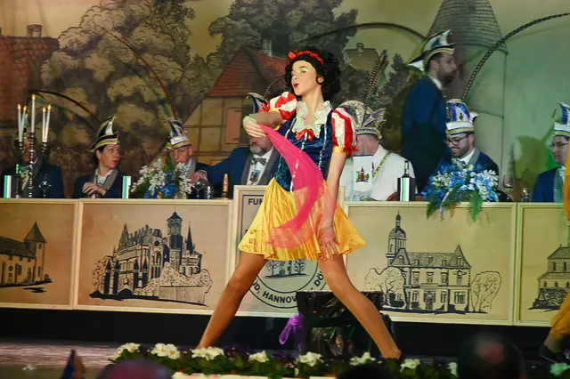 Juniorenschautanz mit einem Ausflug ins Disneyland