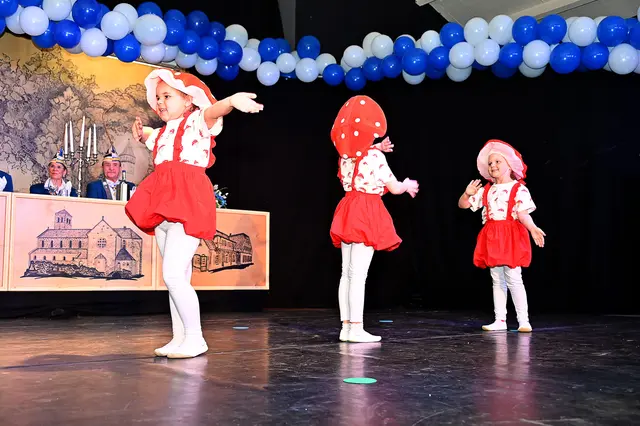 Die Krümel mit „Glückspilze“