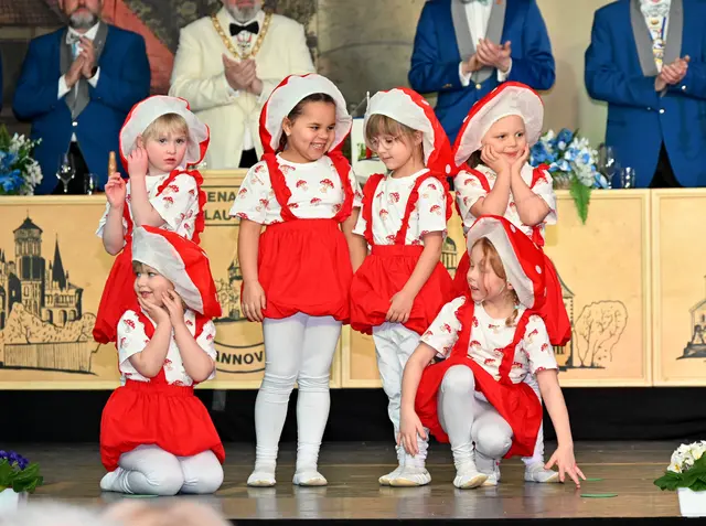 Die Krümel mit „Glückspilze“
