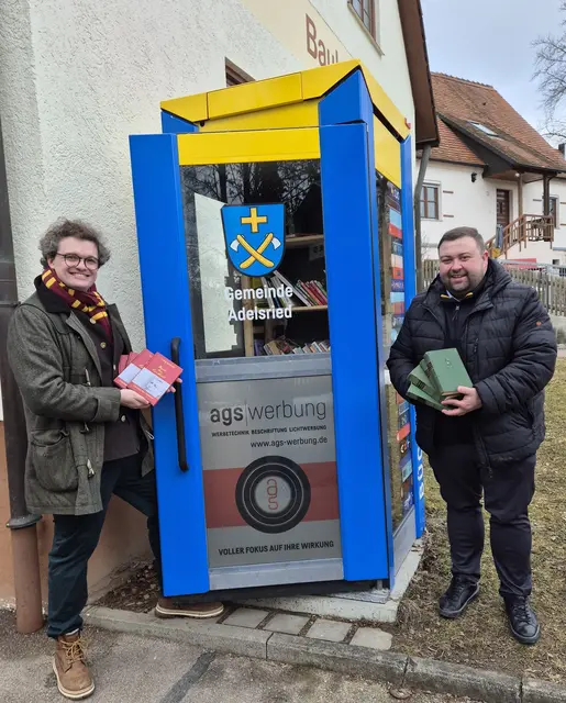 Von Klemens Kugelmann gab es für die Adelsrieder Bücherzellen ganz besonderen Lesestoff – Werke des Heimatschriftstellers Ludwig Ganghofer
