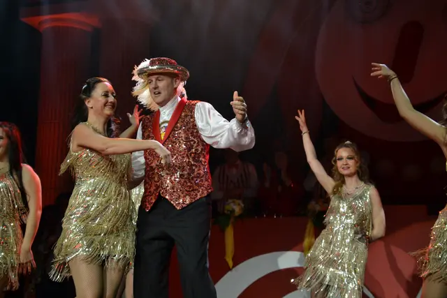 Der Sitzungspräsident Holger Franz führte wie immer humorvoll und souverän durch die Veranstaltung