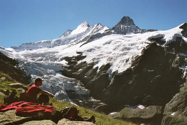Wir picknicken und übernachten im Biwak jedoch lieber unter freiem Himmel. Das macht eine Bergtour bedeutend reizvoller. | Foto: Kurt Wolter