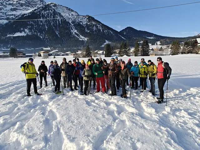 Viel Spaß machen auch die Schneeschuhwanderungen, die parallel zu den Skikursen durchgeführt wurden.