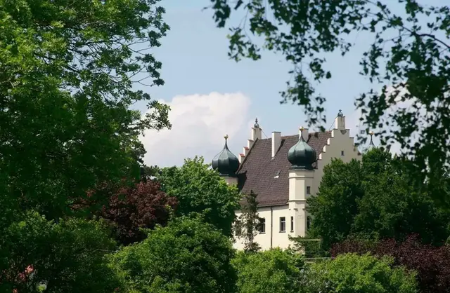 Blick auf das Hurlacher Schloss aus südöstlicher Richtung   | Foto: Archiv von JMEM Hurlach bzw. Archiv des Landsberger MarriageWeek-Forums
