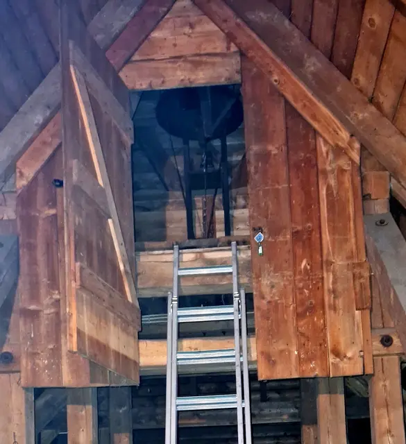 Die Glockenstube der Kirche Wunderthausen