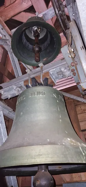 Das Doppelgeläut der Kirche in Diedenshausen
Beide Glocken von der Gießerei Rincker in Sinn 1974